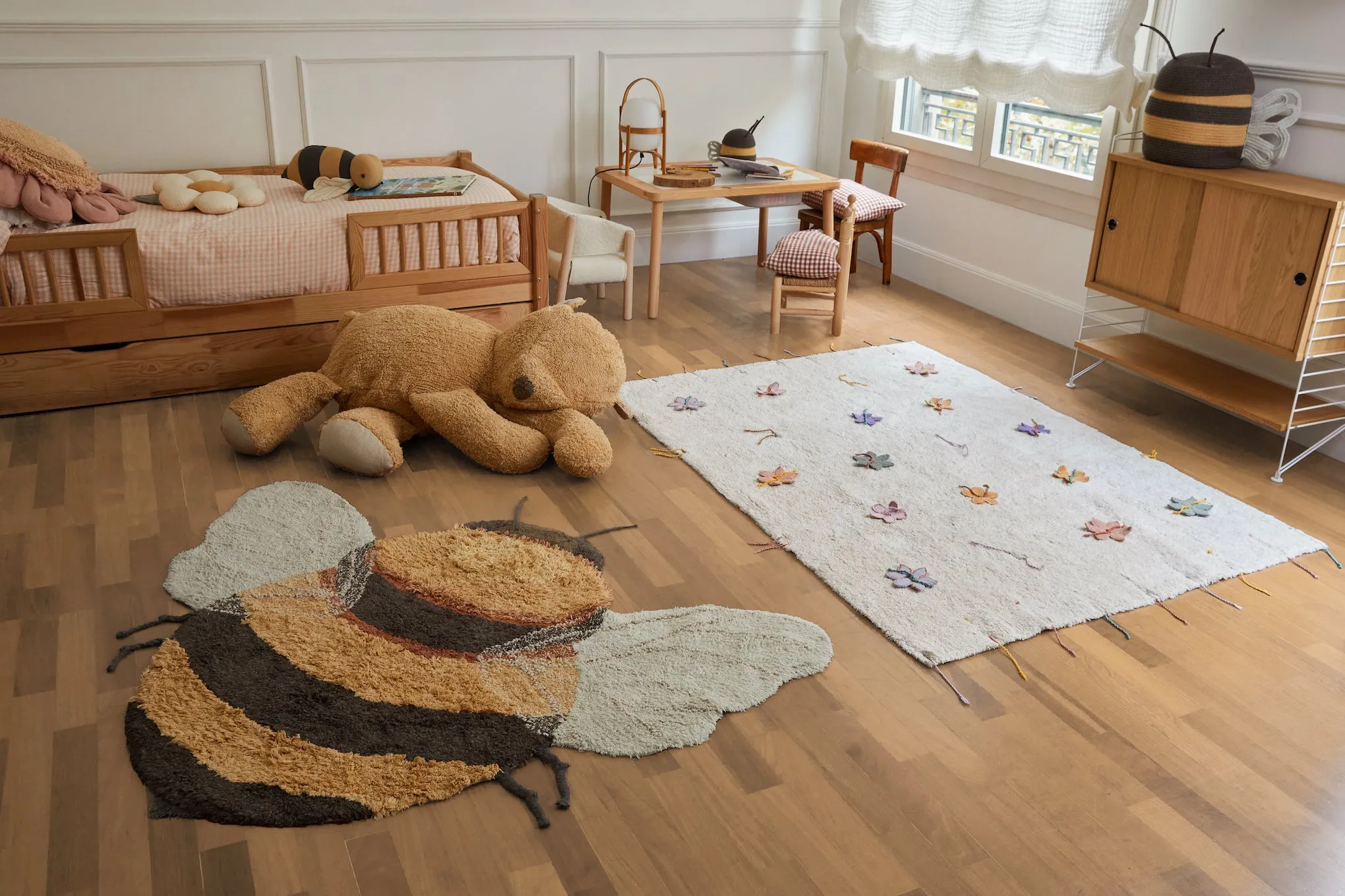 Bee Washable Rug