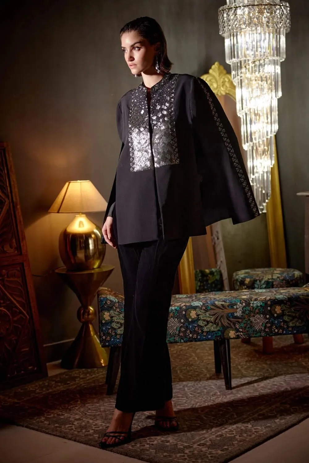 Black Sim Crepe Cape