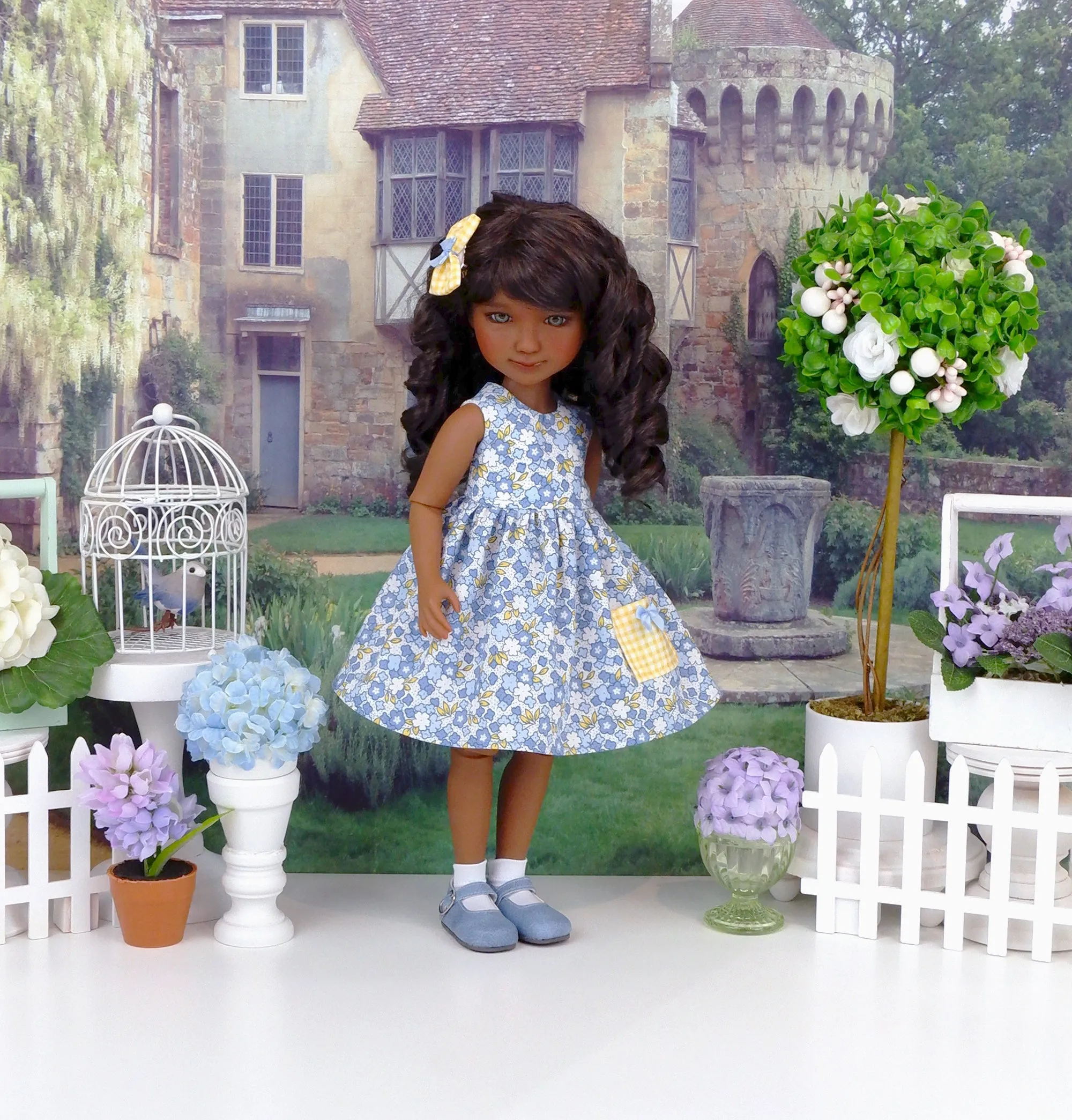 Buttercup Blues - dress with shoes for Ruby Red Fashion Friends doll