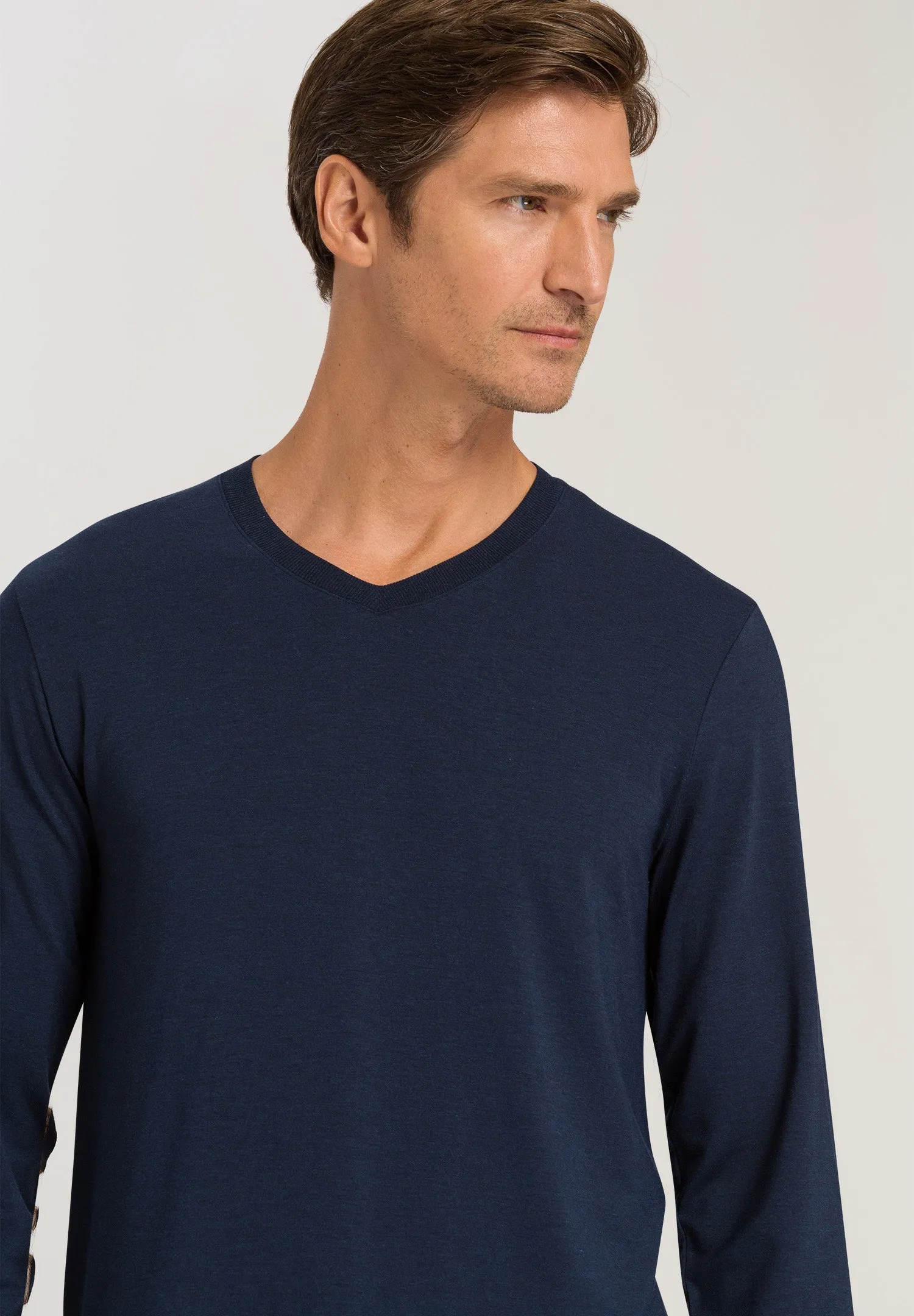 Casuals V-Neck Top | Deep Navy 75036-1610