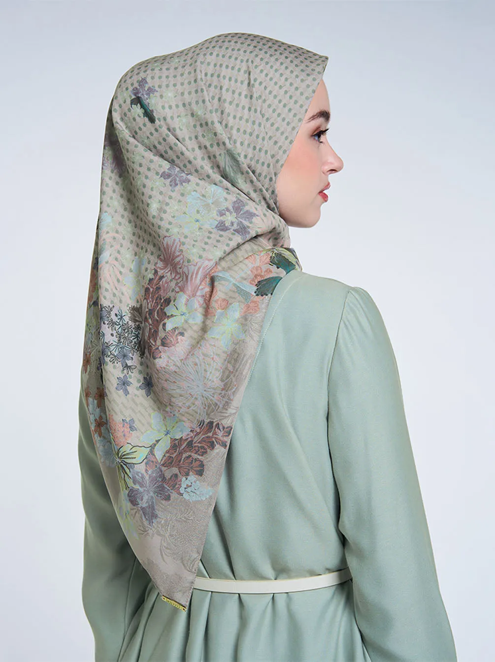 CEDARRA SIGNATURE SCARF DUSTY SAGE