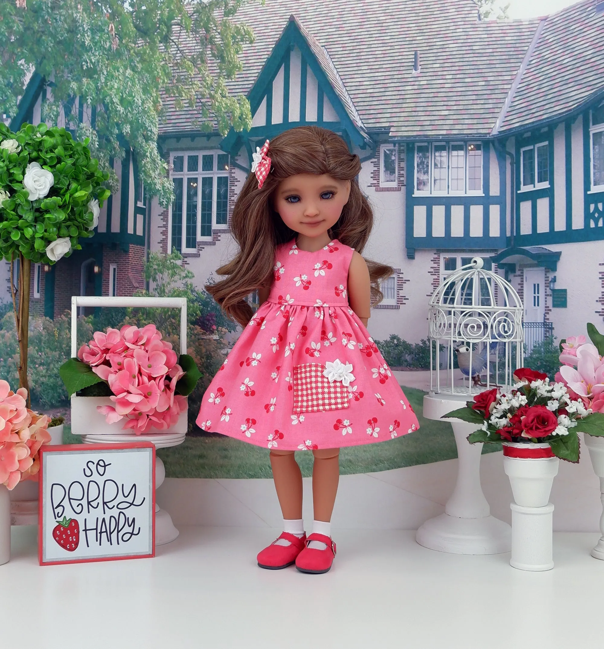 Cheery Cherry - dress with shoes for Ruby Red Fashion Friends doll
