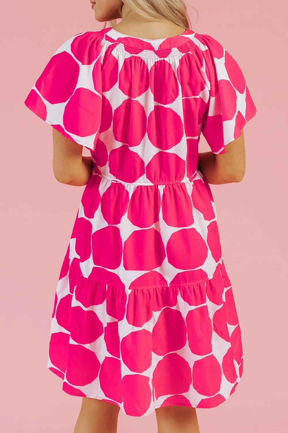 Contrast Notched Flutter Sleeve Dress
