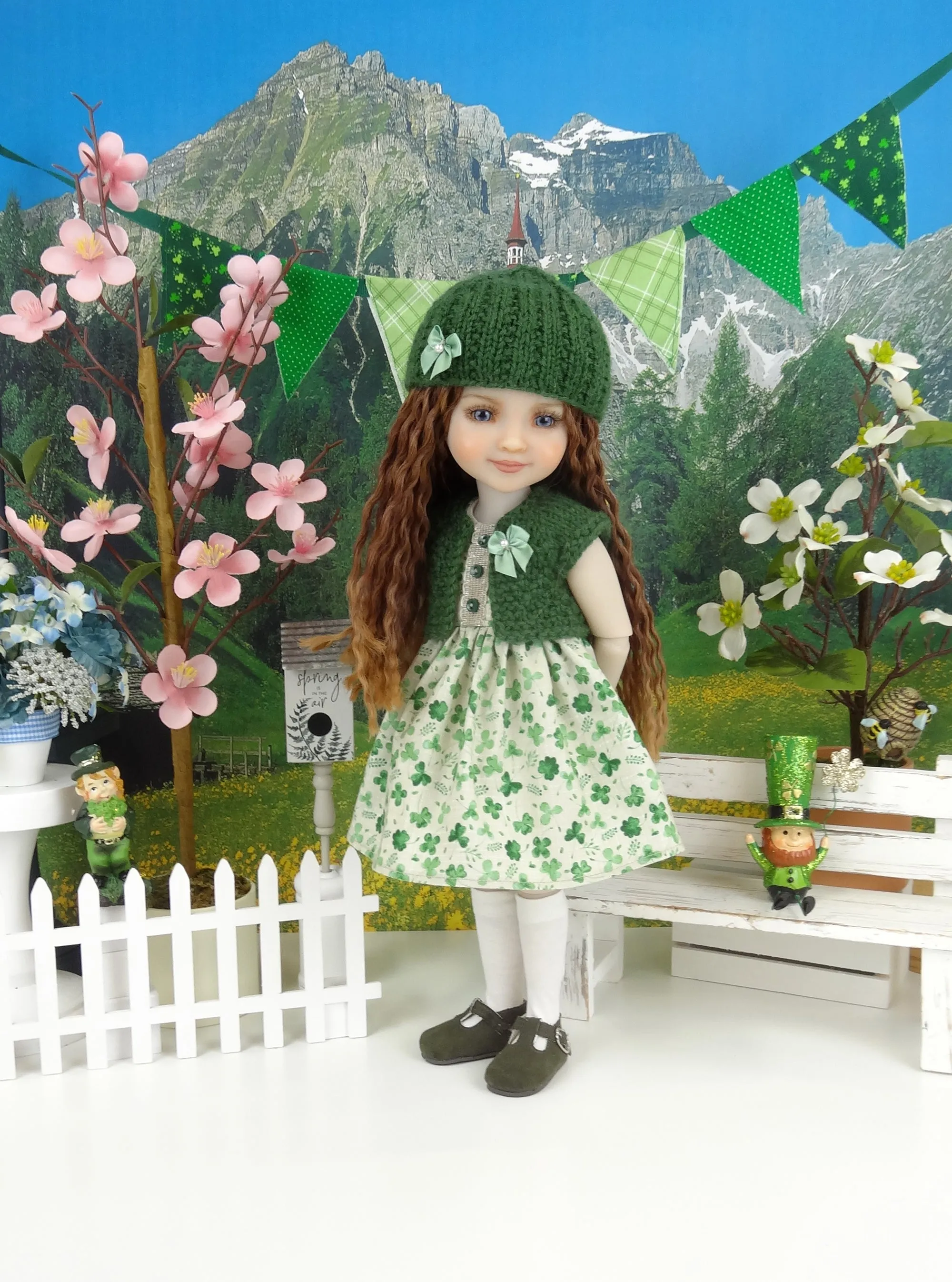 Four Leaf Clover - dress and sweater with shoes for Ruby Red Fashion Friends doll