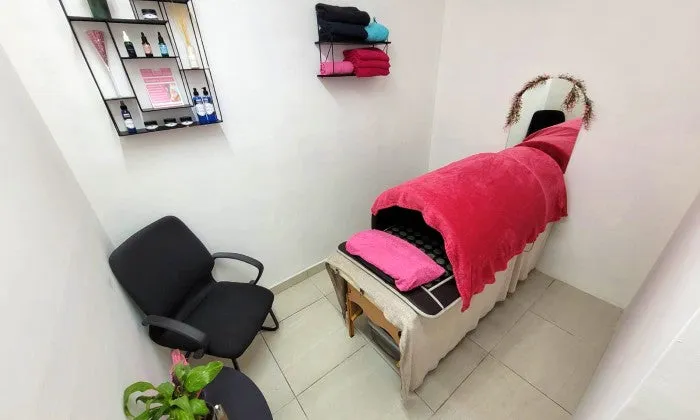 Gold Weight Loss Package including Injections/Fat Burner and More