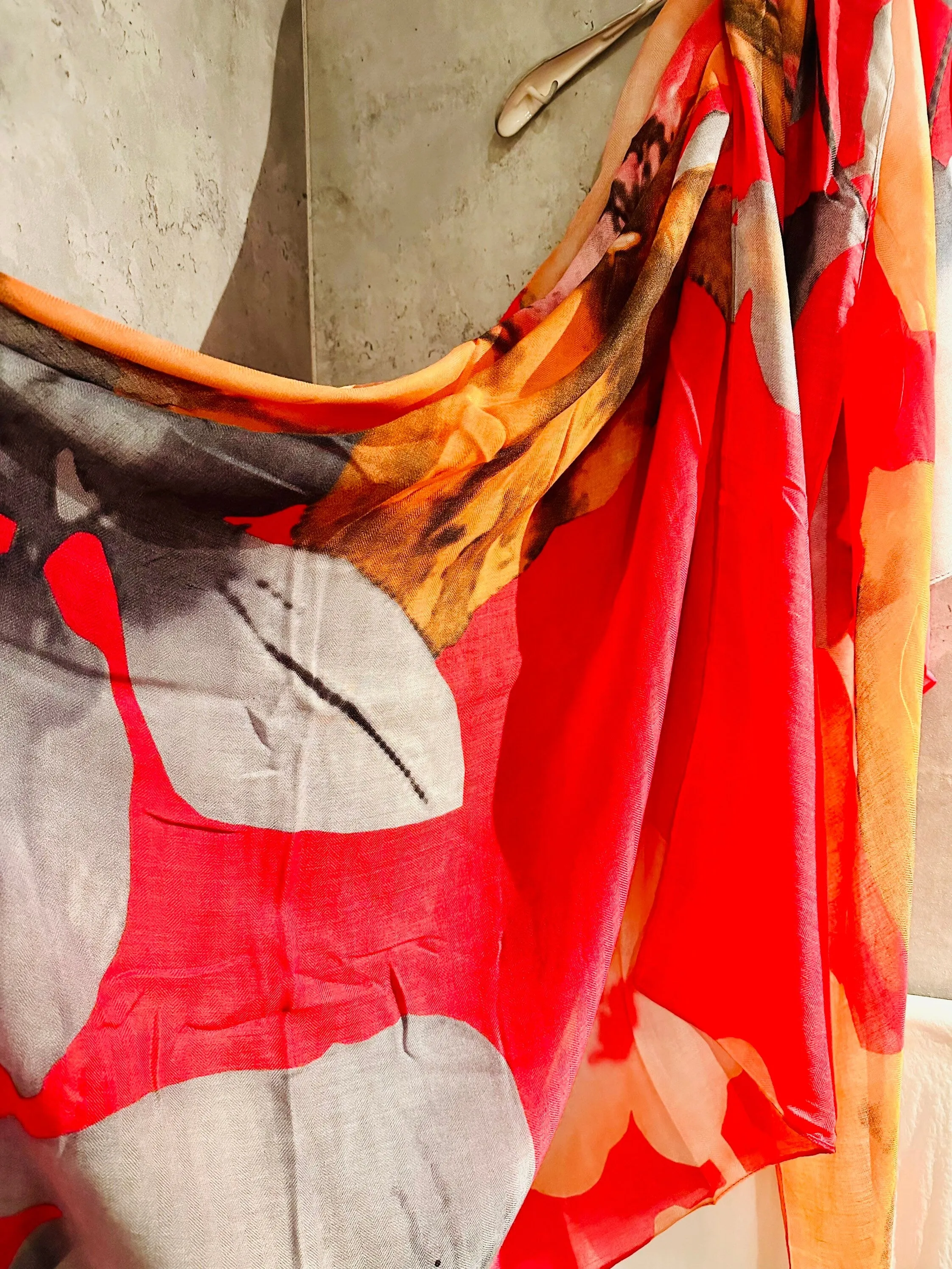 Pink Grey Orange Organic Cotton Scarf with Huge Flower and Leaf Design – An Eco-Friendly Gift for Mom, Perfect for Birthday and Christmas Celebrations