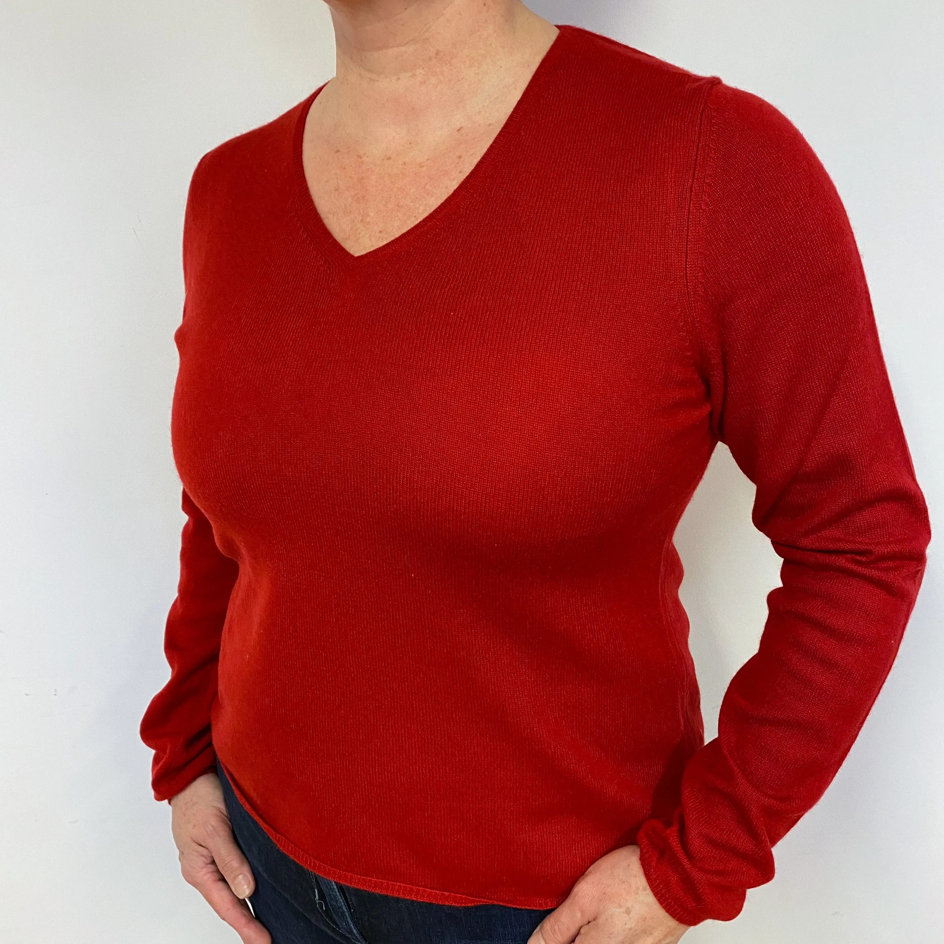 Post Box Red Cashmere V-Neck Jumper Large.
