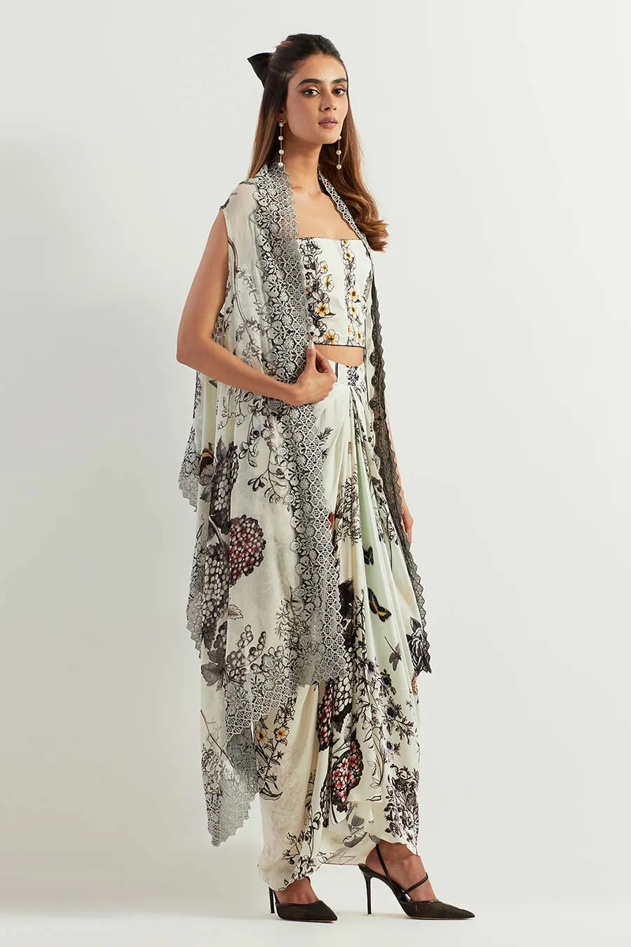 Saaya Printed Co-Ord Set with Cape