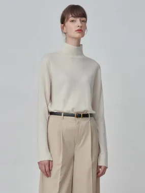 Simple High Neck Sweater_Vintage White