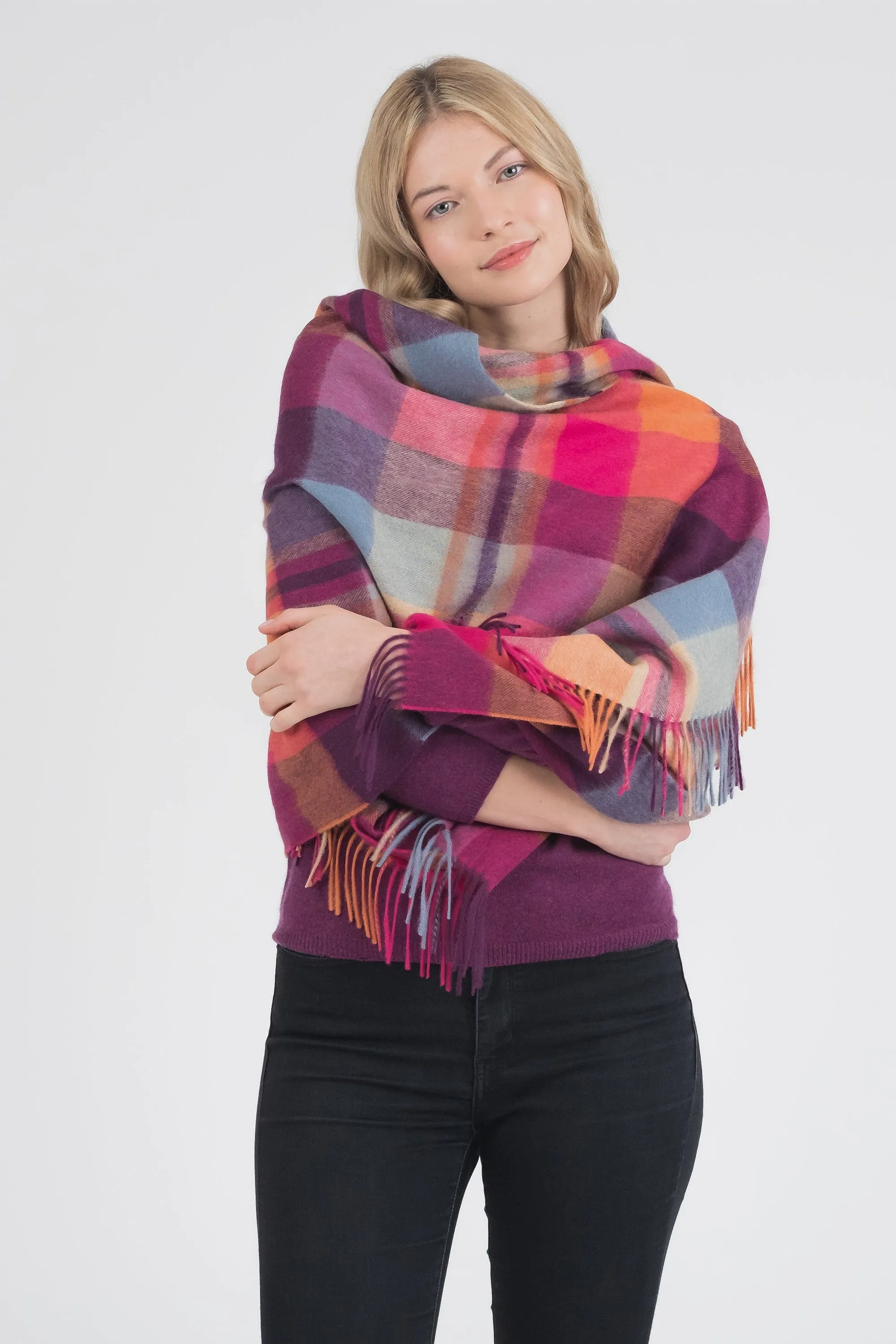 Square Check Lambswool Stole - Orient Ginger